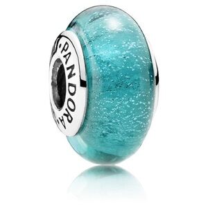 Pandora Jasmine’s Murano charm